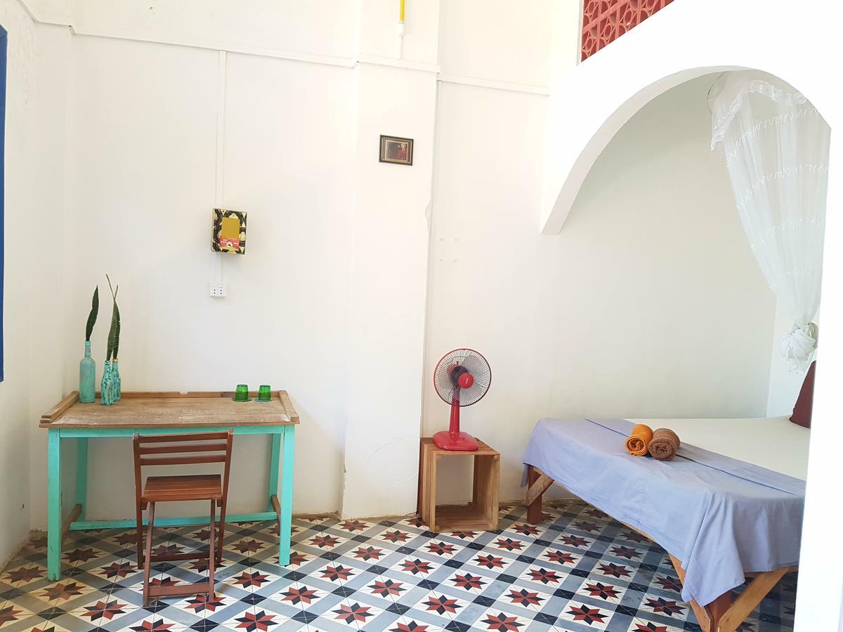 Baraca Guesthouse Kampot Exteriér fotografie